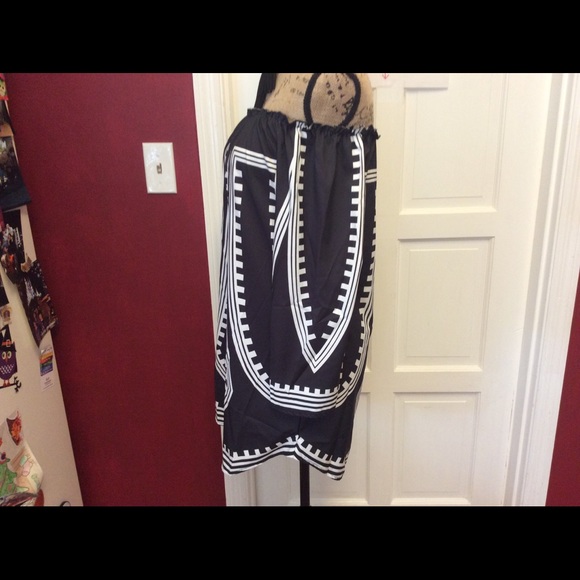 5 ⭐️ rated ⭐️ mini dress more sizes in💜 - Picture 5 of 7